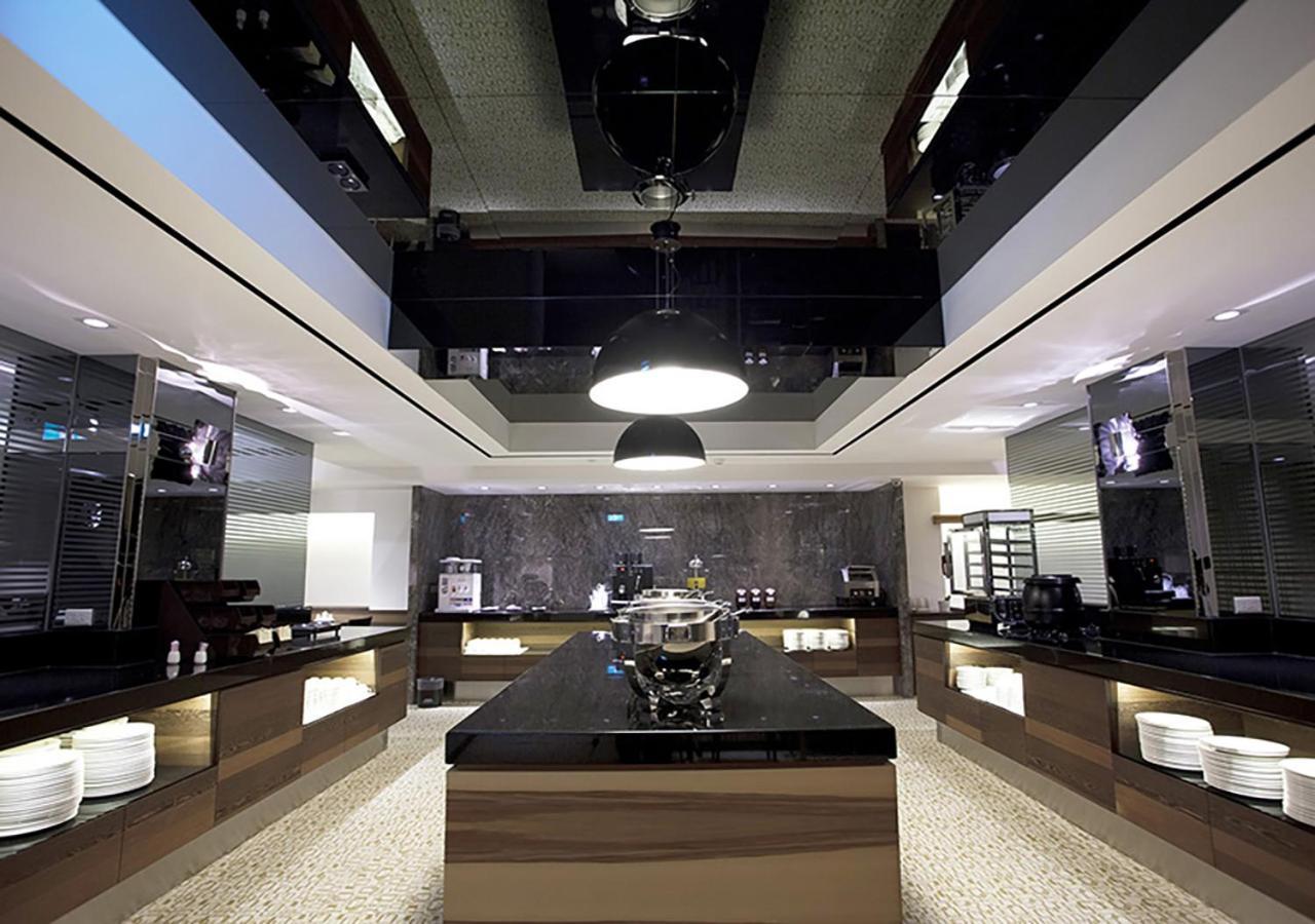 גאושיונג Royal Group Hotel Ho Yi Branch מראה חיצוני תמונה