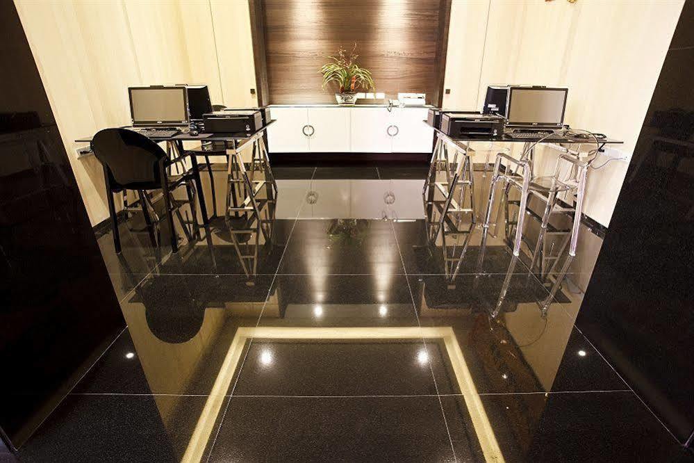גאושיונג Royal Group Hotel Ho Yi Branch מראה חיצוני תמונה